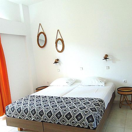 Aparthotel Rosie's Bellezza Faliraki Esterno foto