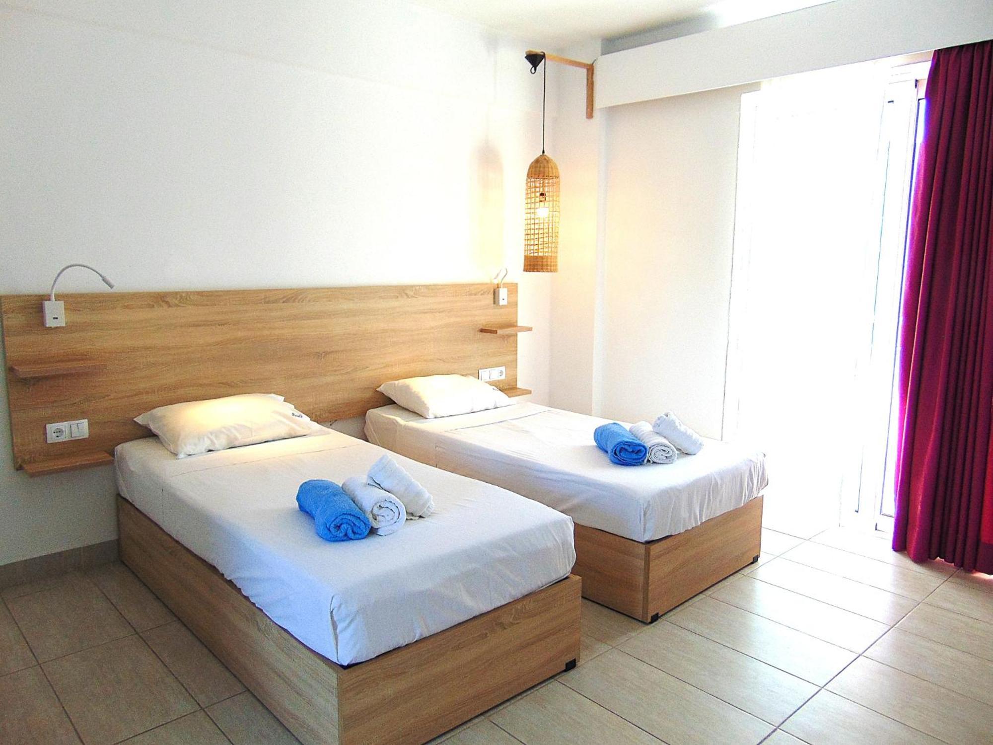 Aparthotel Rosie's Bellezza Faliraki Esterno foto